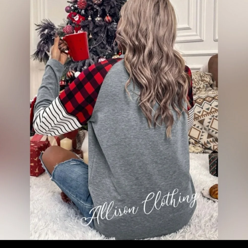 Buffalo Print Hearts Christmas Top - Picture 3 of 9
